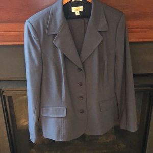 Talbots Women’s Pant Suit - Size 18 - Blue